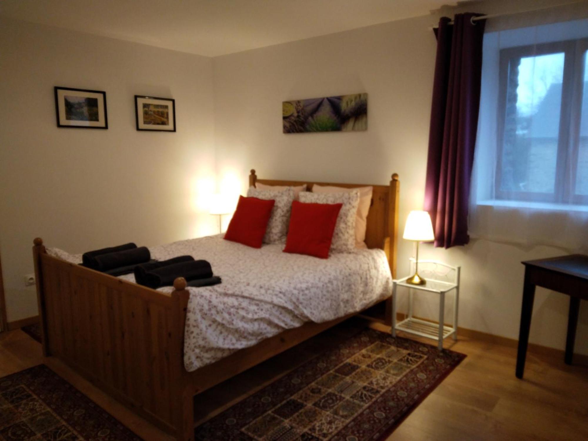 Villiers-Fossard La Petite Houssaye B&B 외부 사진